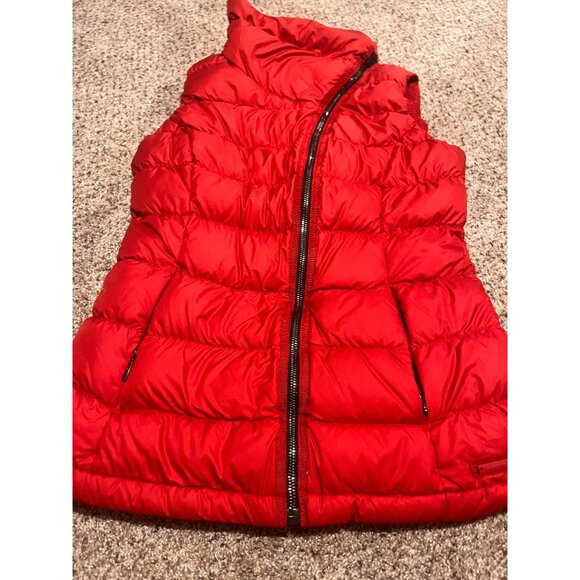 Athleta DOWNABOUT VEST Fall Holiday red vest sz small - Picture 3 of 10